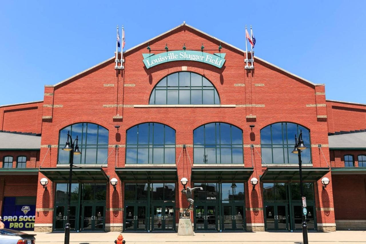 Walker'S Paradise In The Heart Of Louisville Exterior photo